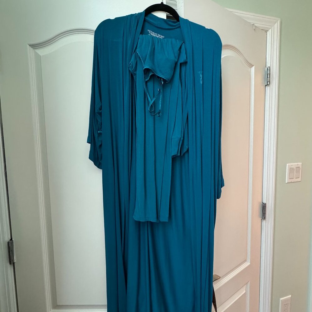 Victoria's Secret Teal Long Robe Set